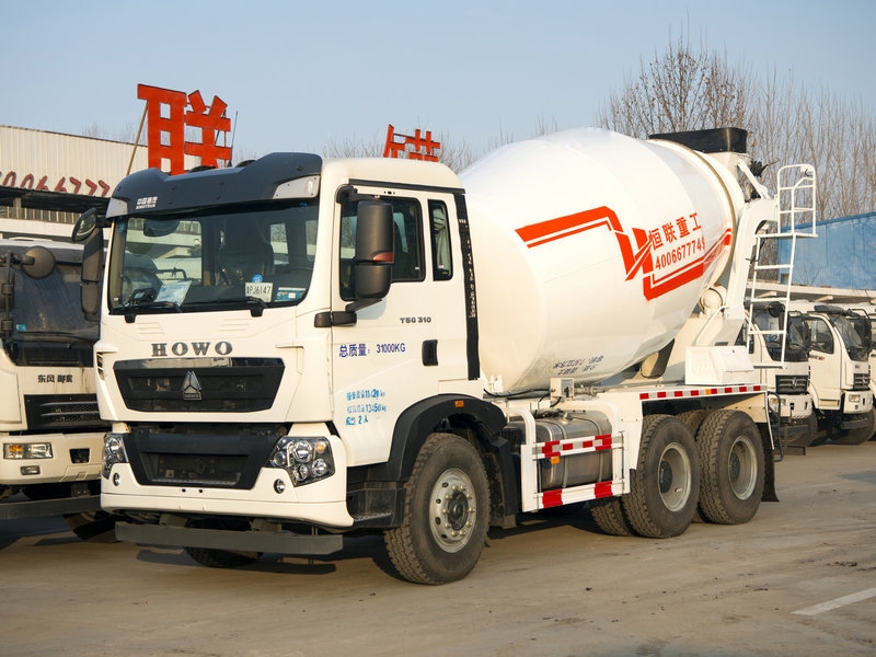 小型混凝土攪拌車.jpg